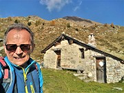 70 Alla bella Baita del Buco (1936 m) con vista in Valegino